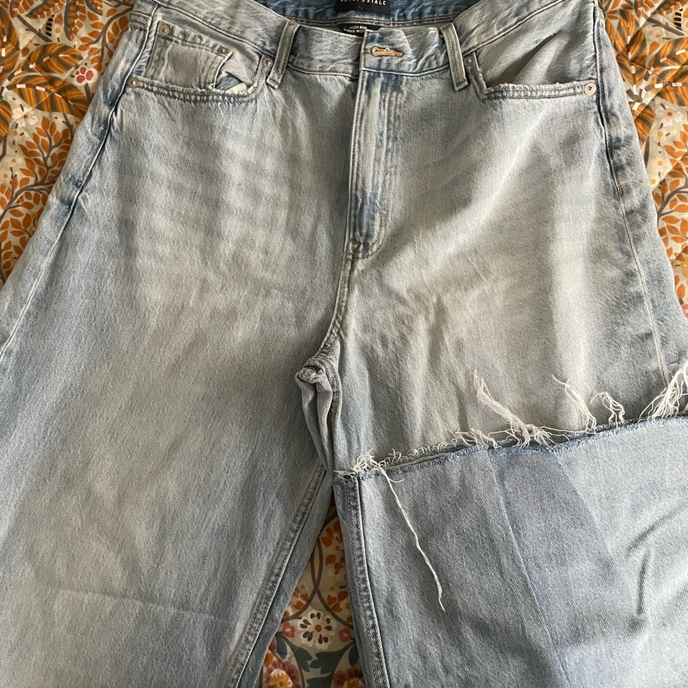 Aeropostale Light Blue Distressed Women's Flare Jeans